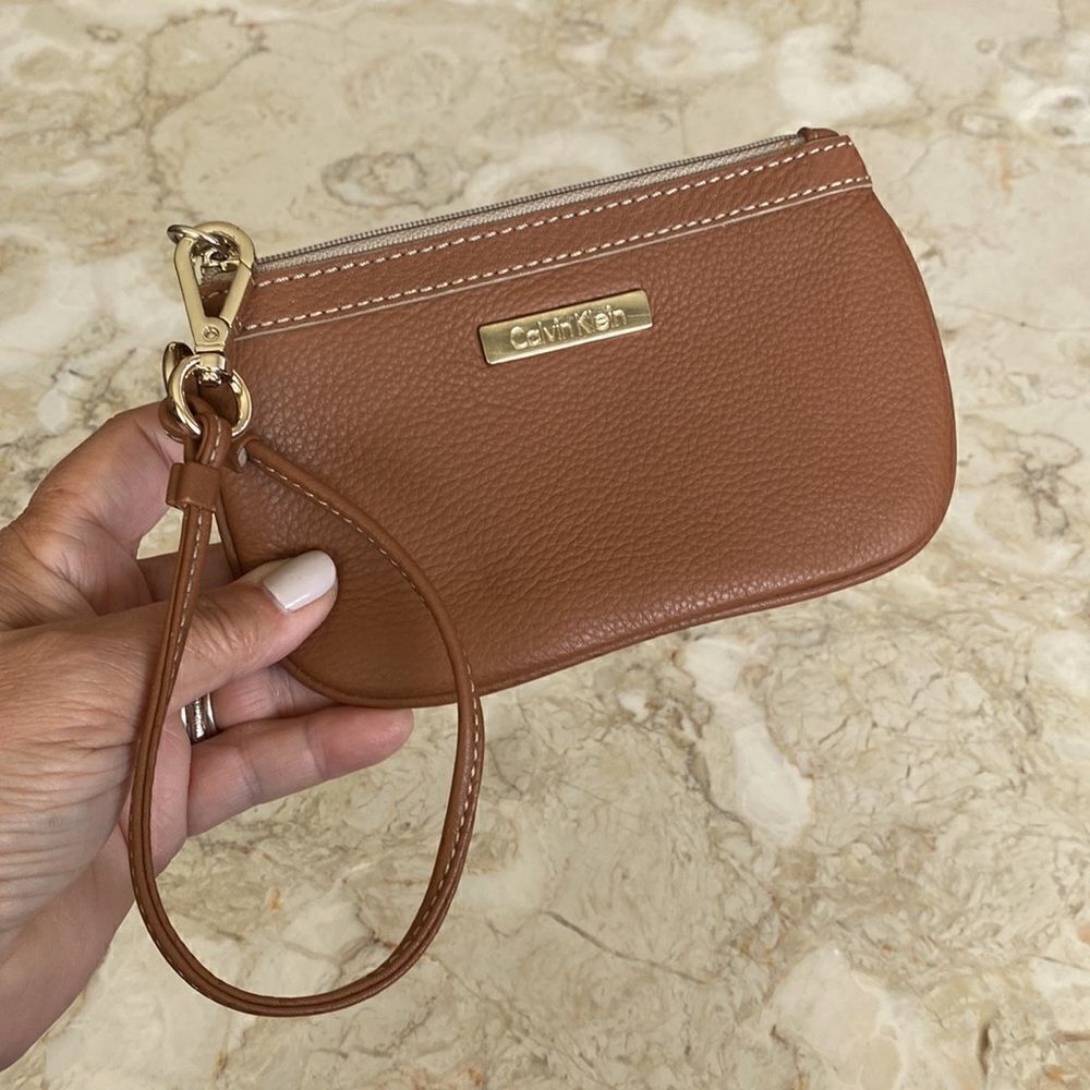 Calvin Klein Leather Wristlet Wallet